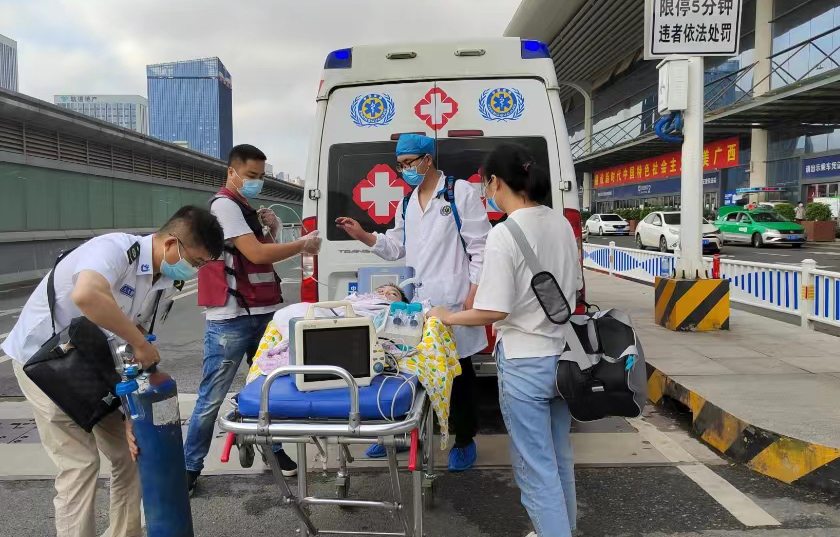 哈尔滨救护车出租公司